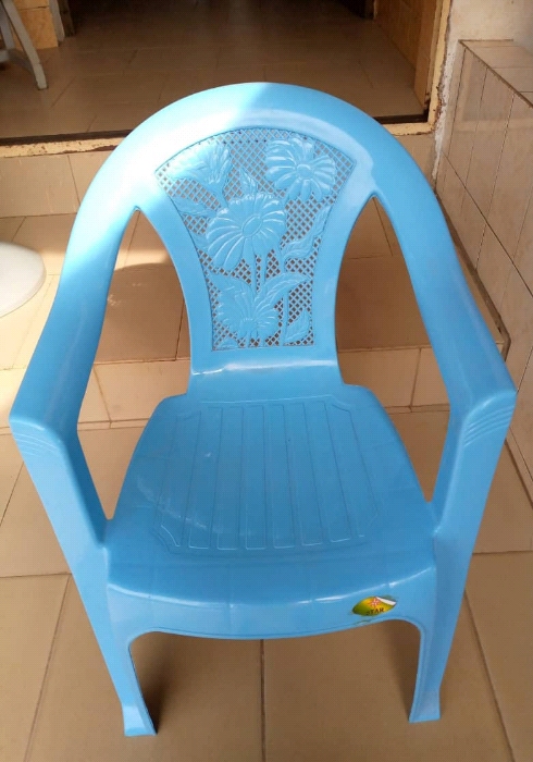 Chaise plastique