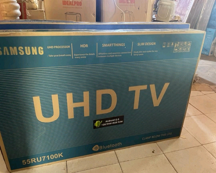 SAMSUNG SMART ANDROID TV 55 pouces