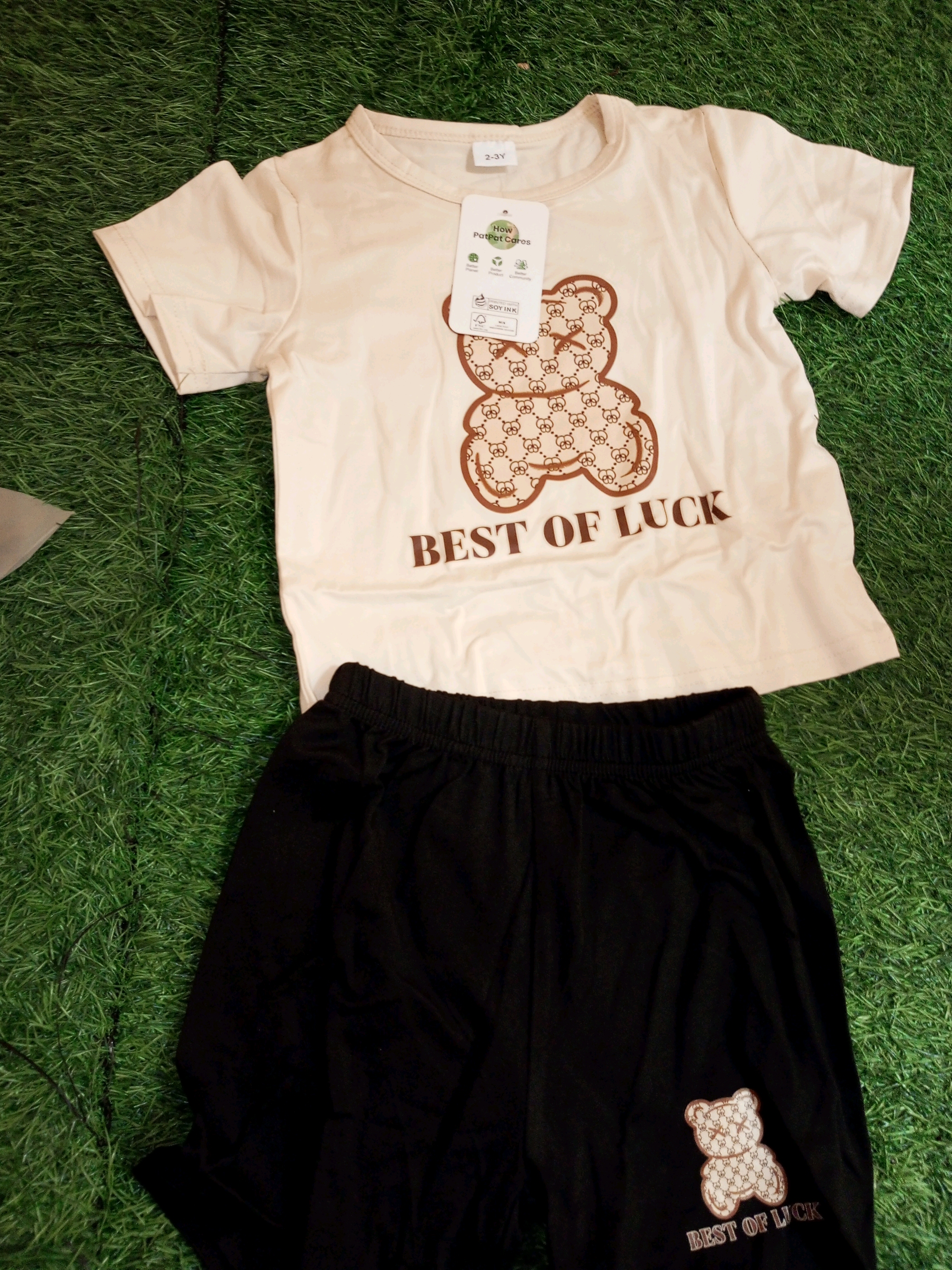 vêtements neufs
